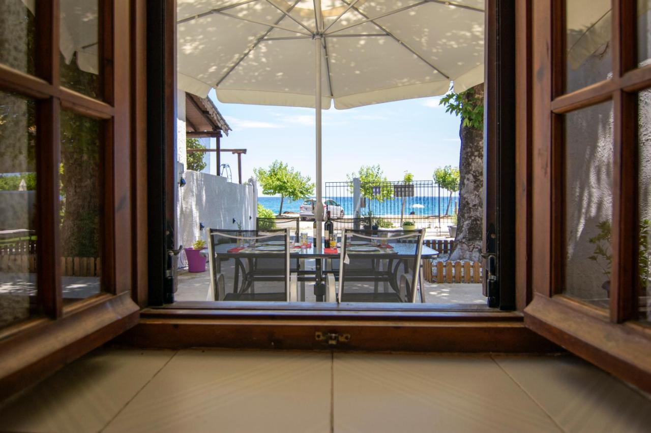 Summer House By The Sea โคเรฟตอน ภายนอก รูปภาพ